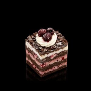 BLACK FOREST SLICE CAKE